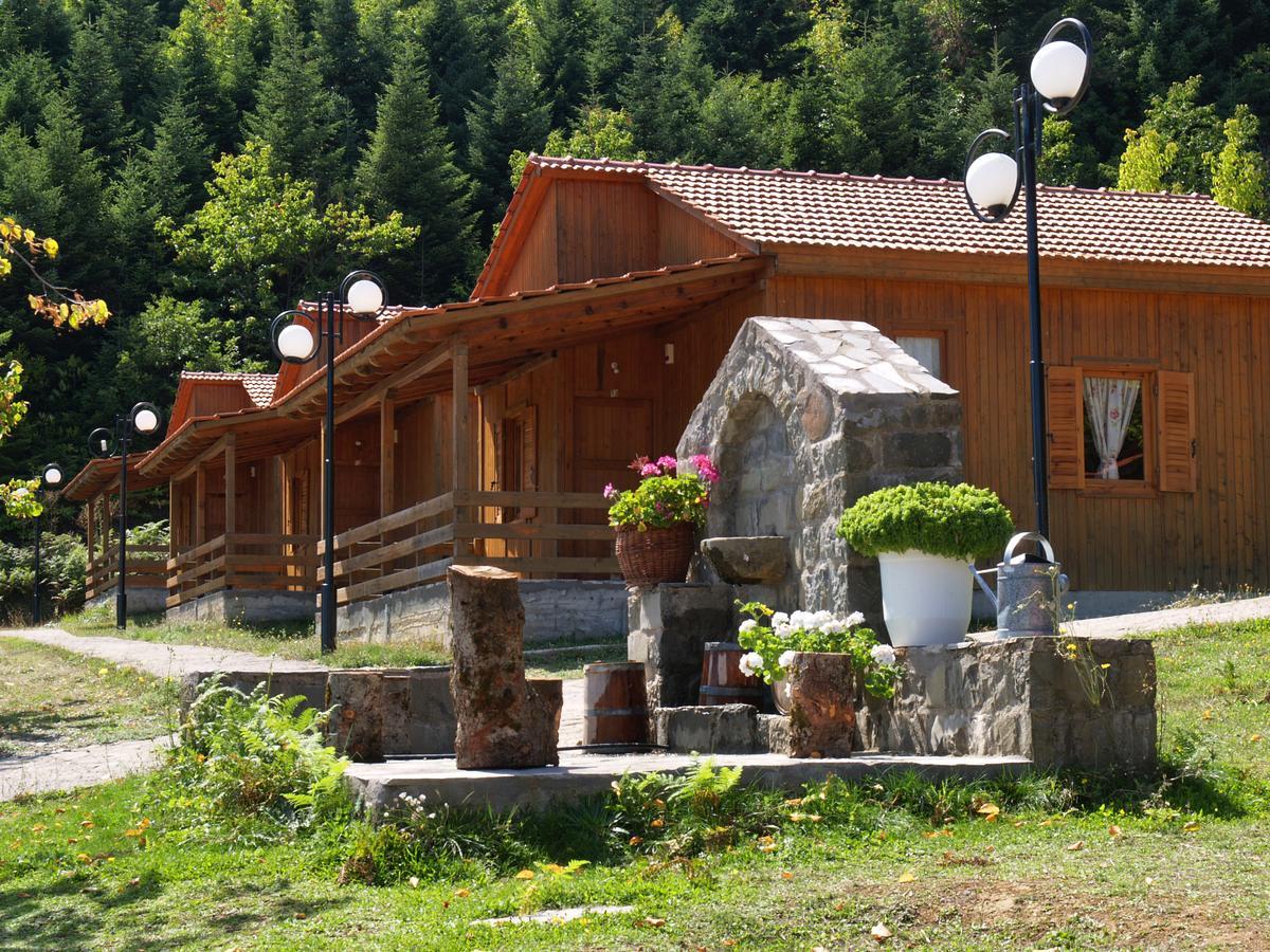 Livadaki Village Megali Kapsi Kültér fotó
