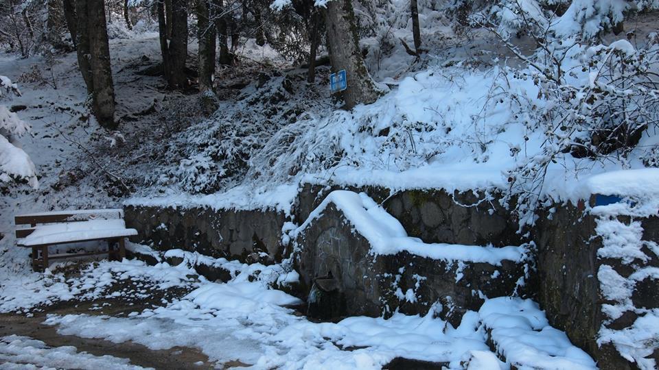 Livadaki Village Megali Kapsi Kültér fotó