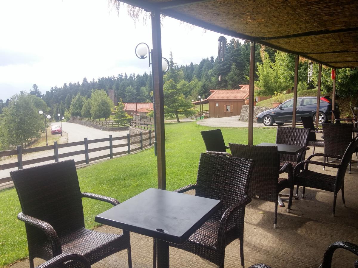 Livadaki Village Megali Kapsi Kültér fotó