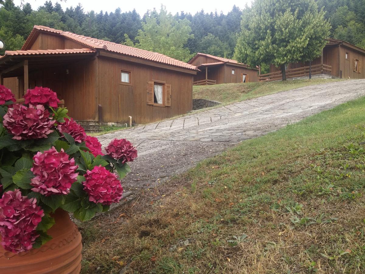 Livadaki Village Megali Kapsi Kültér fotó