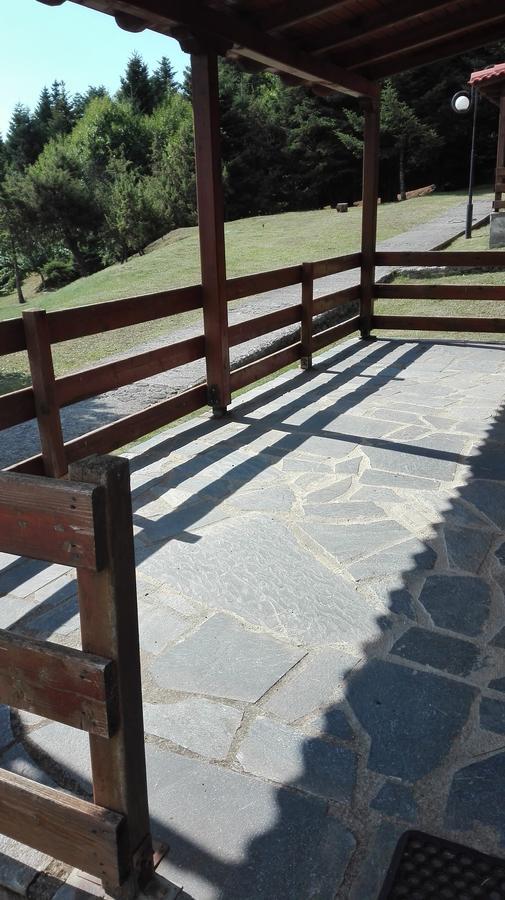 Livadaki Village Megali Kapsi Kültér fotó