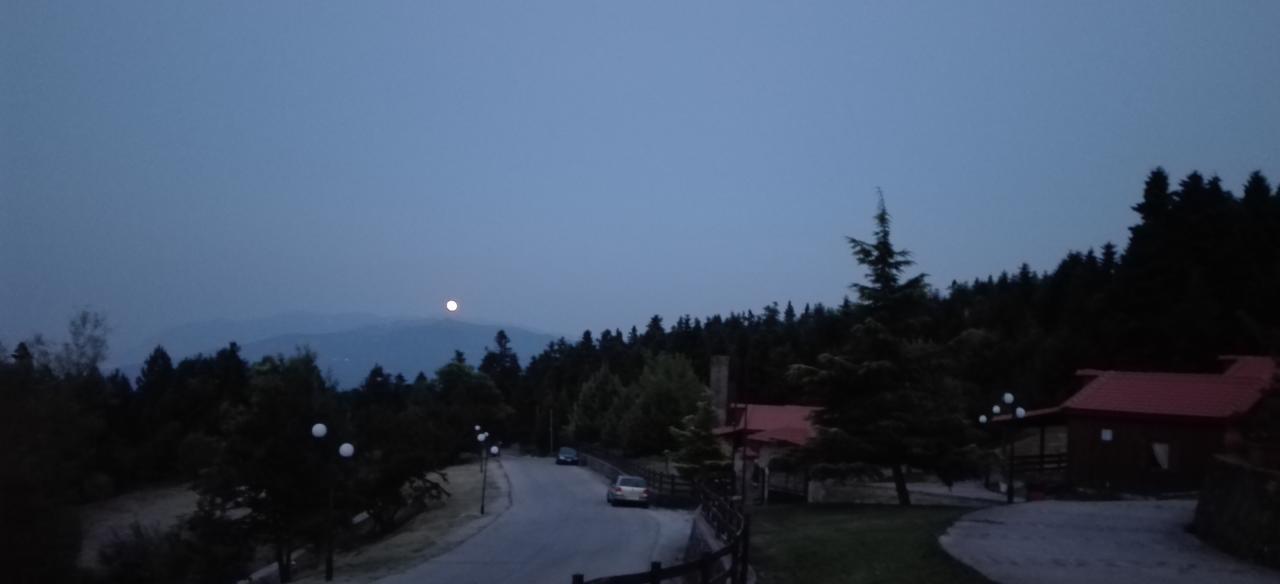 Livadaki Village Megali Kapsi Kültér fotó